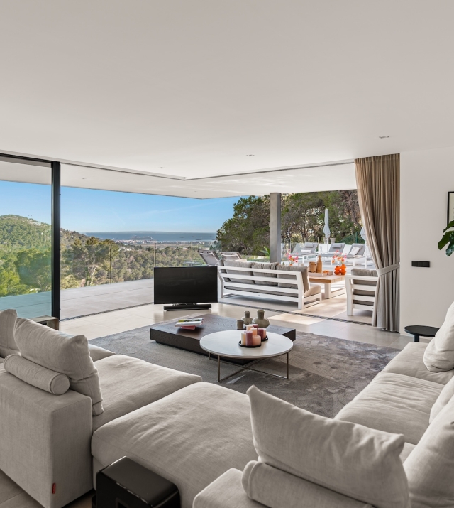 Resa Estates luxury vila Can Furnet modern Villa moderna living room.jpg